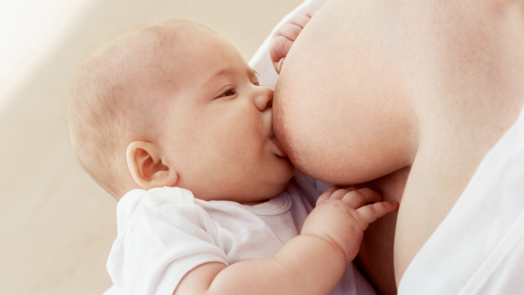 Changes that take place when mums stop breastfeeding - Motherhood101