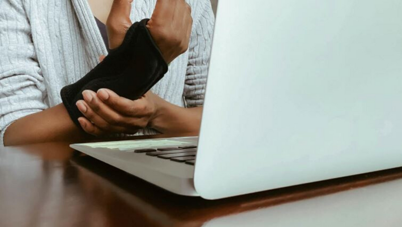 Carpal Tunnel Syndrome During Pregnancy or Breastfeeding