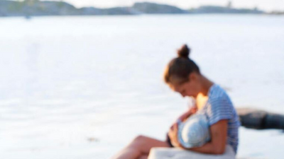 10 Tips for Breastfeeding on Vacation: Post From The Badass Breastfeeder