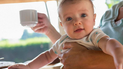 Can I Drink Coffee While I am Breastfeeding?