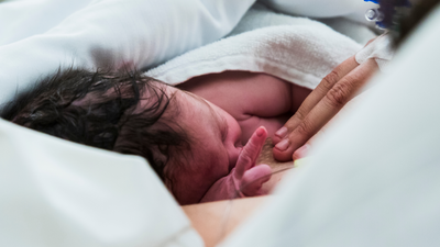Hospital vs. Birth Center vs. Home Birth - Which is Right For You?