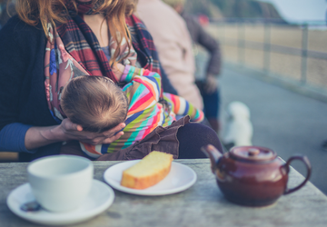 How Do The Foods I Eat Affect My Baby When Breastfeeding?